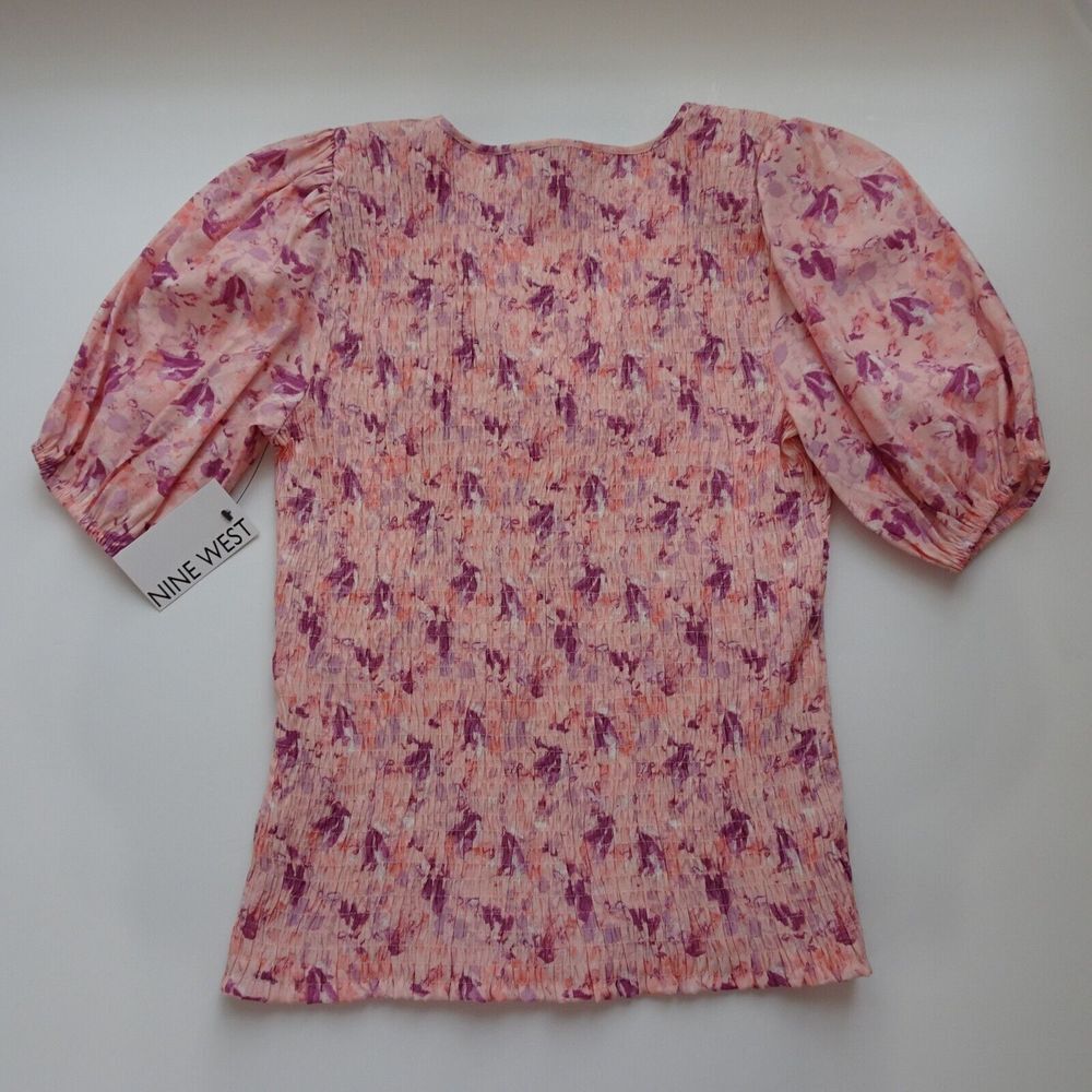 💰3/$25 Nine West Women's Blouse Elbow Puff Sleeve Smocked Pink Top V-Neck NWT S - Picture 13 of 13